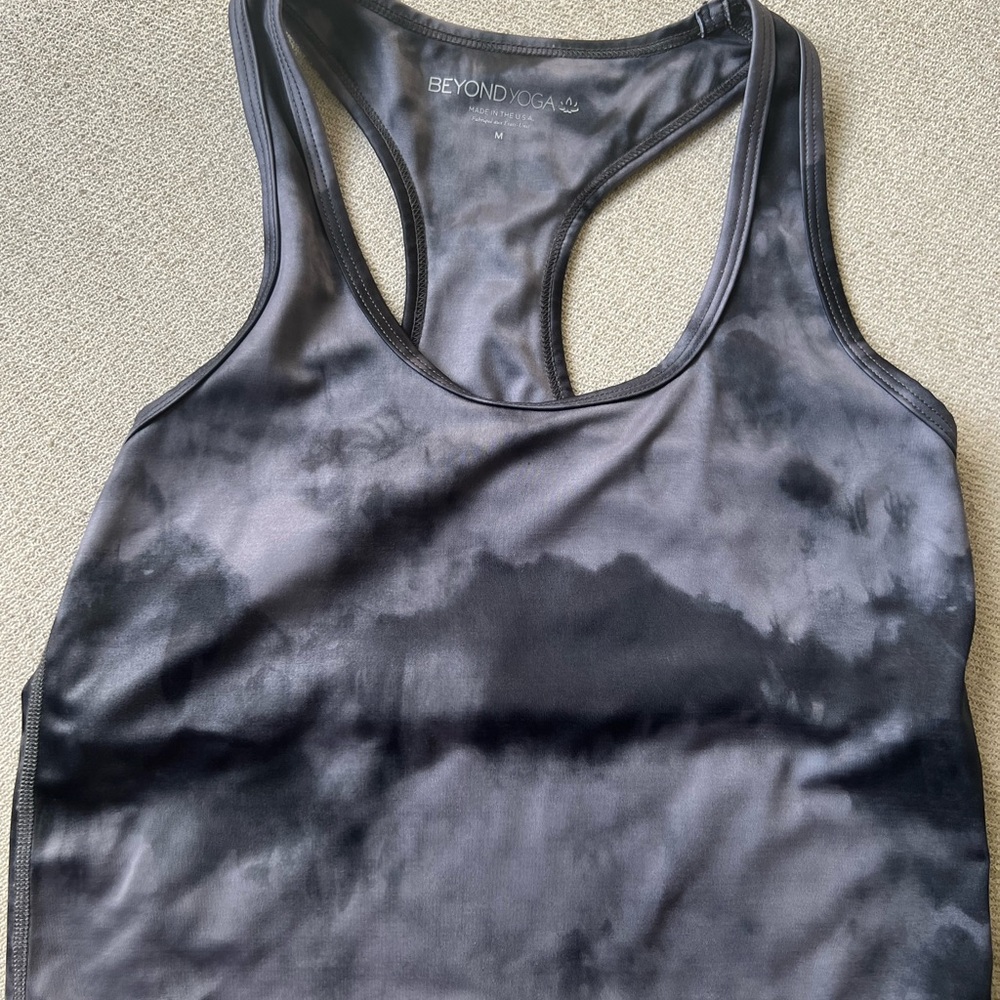 Beyond Yoga Charcoal and Black Tank with Built in Bra
